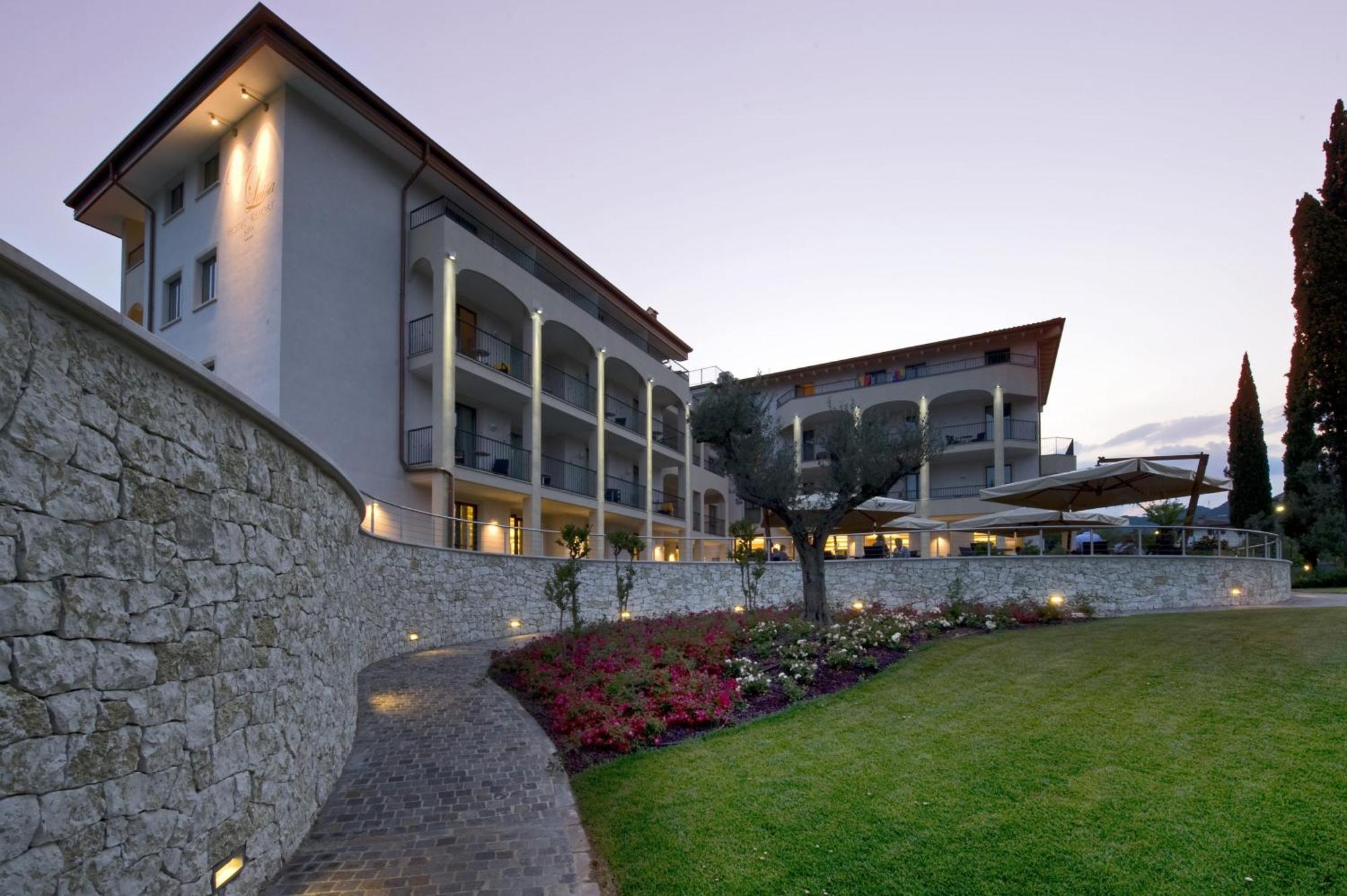 Villa Luisa Resort & Luxury Apartments San Felice del Benaco Exterior photo