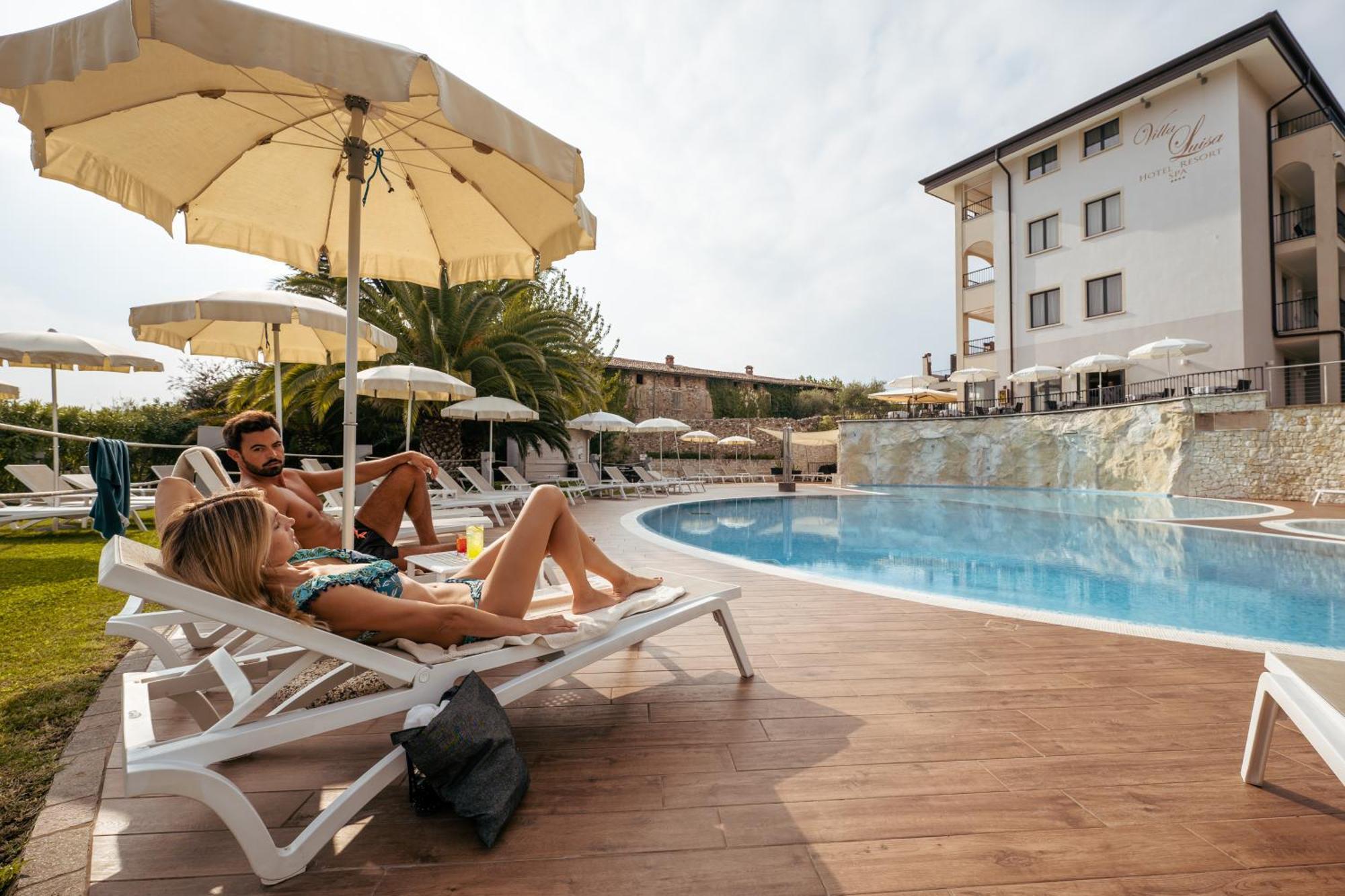 Villa Luisa Resort & Luxury Apartments San Felice del Benaco Exterior photo