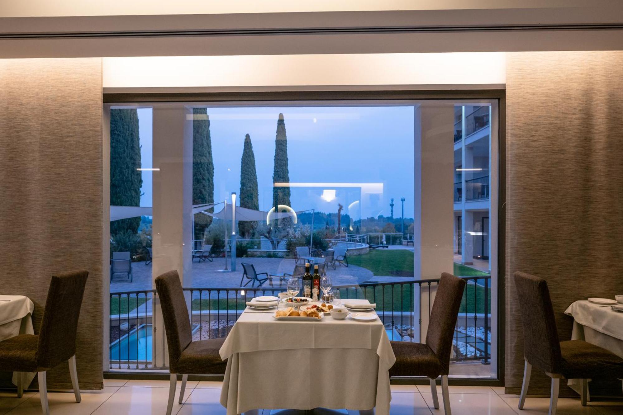 Villa Luisa Resort & Luxury Apartments San Felice del Benaco Exterior photo